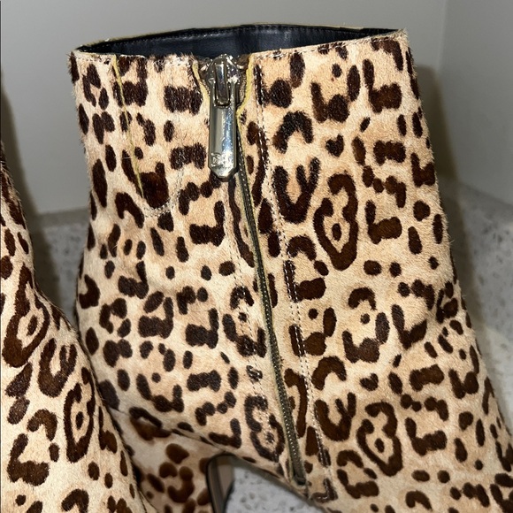 Sam Edelman cowhide leopard print boots - Picture 2 of 5